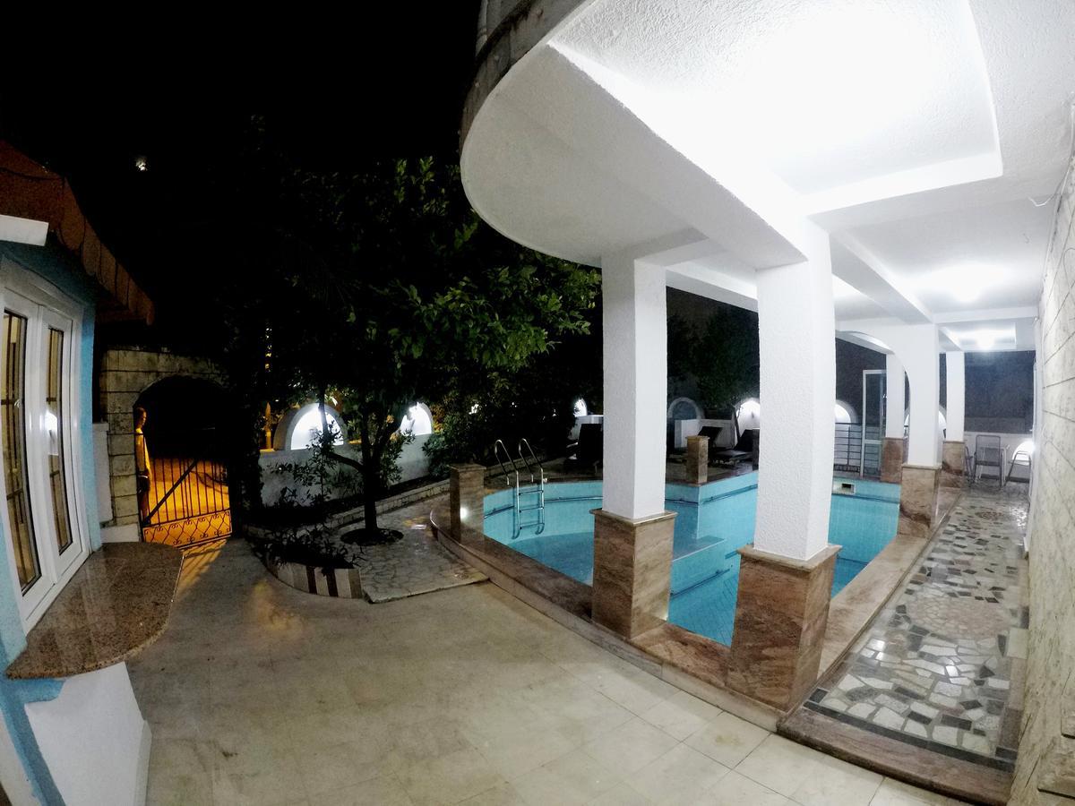 Villa Golf Budva Bagian luar foto