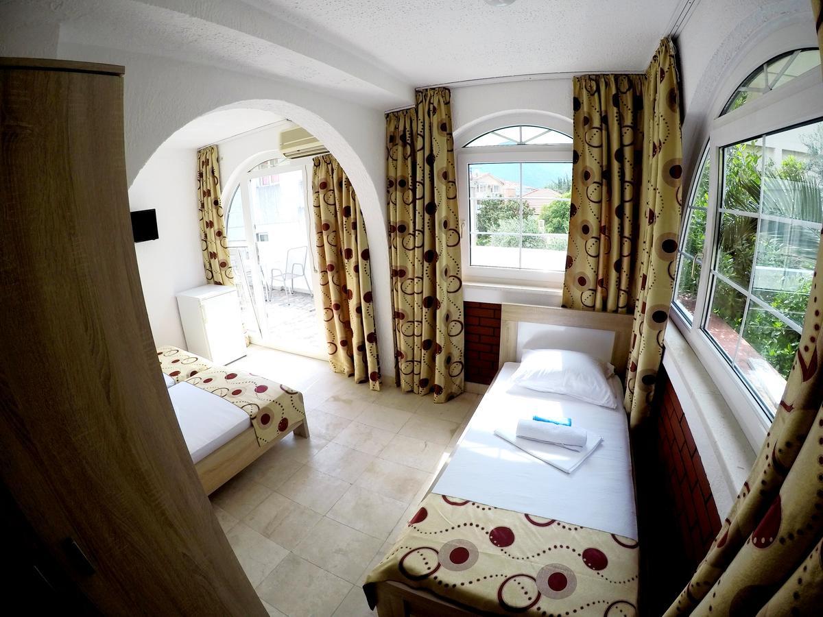 Villa Golf Budva Bagian luar foto