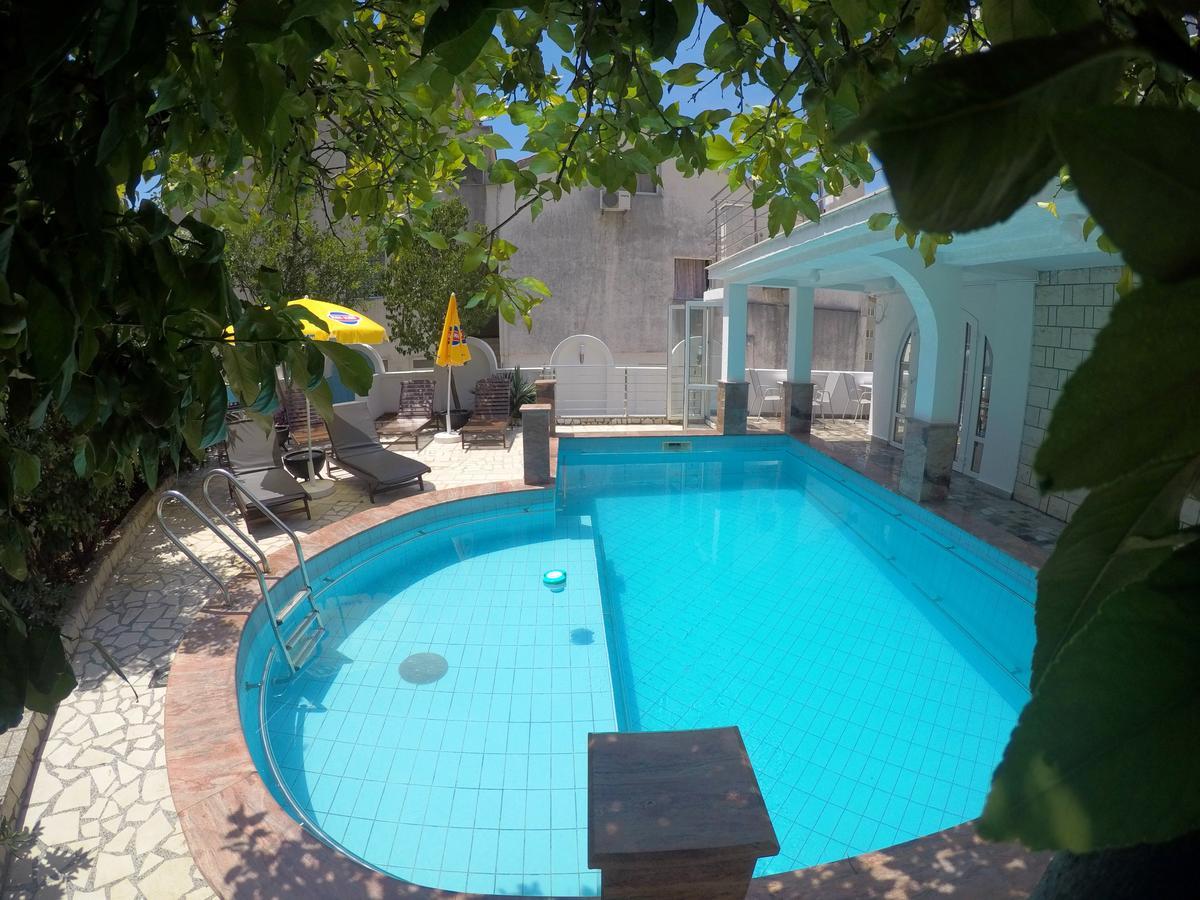 Villa Golf Budva Bagian luar foto