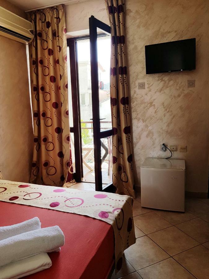 Villa Golf Budva Bagian luar foto