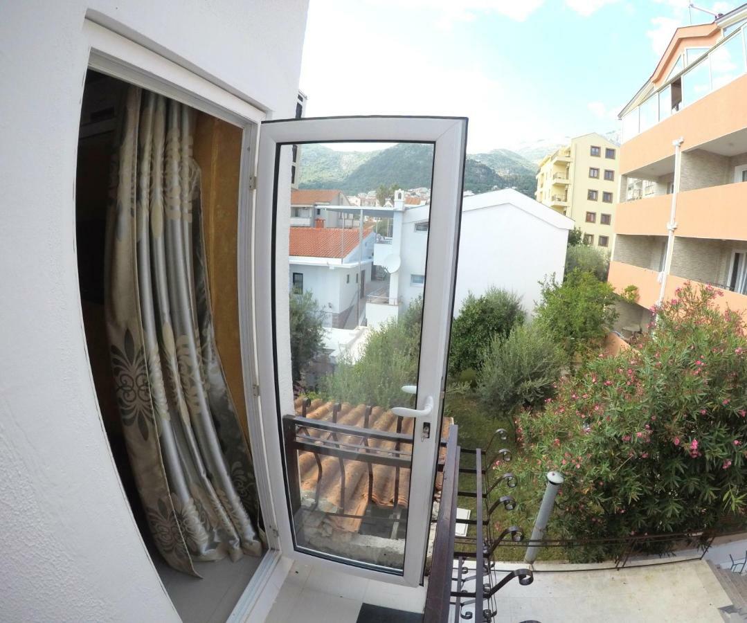 Villa Golf Budva Bagian luar foto