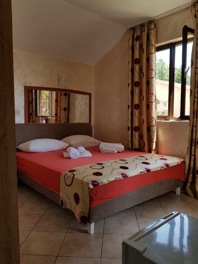 Villa Golf Budva Bagian luar foto